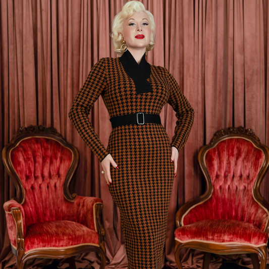 Marilyn’s iconic style in Gentlemen Prefer Blondes, the Miss Lee Knit Dress brings classic 1950s sophistication into a sleek, curve loving silhouette.