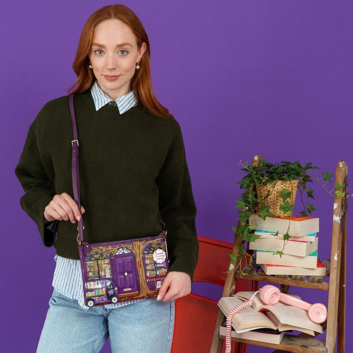 vendula london Travelling Library Bookshop - Kate Bag
