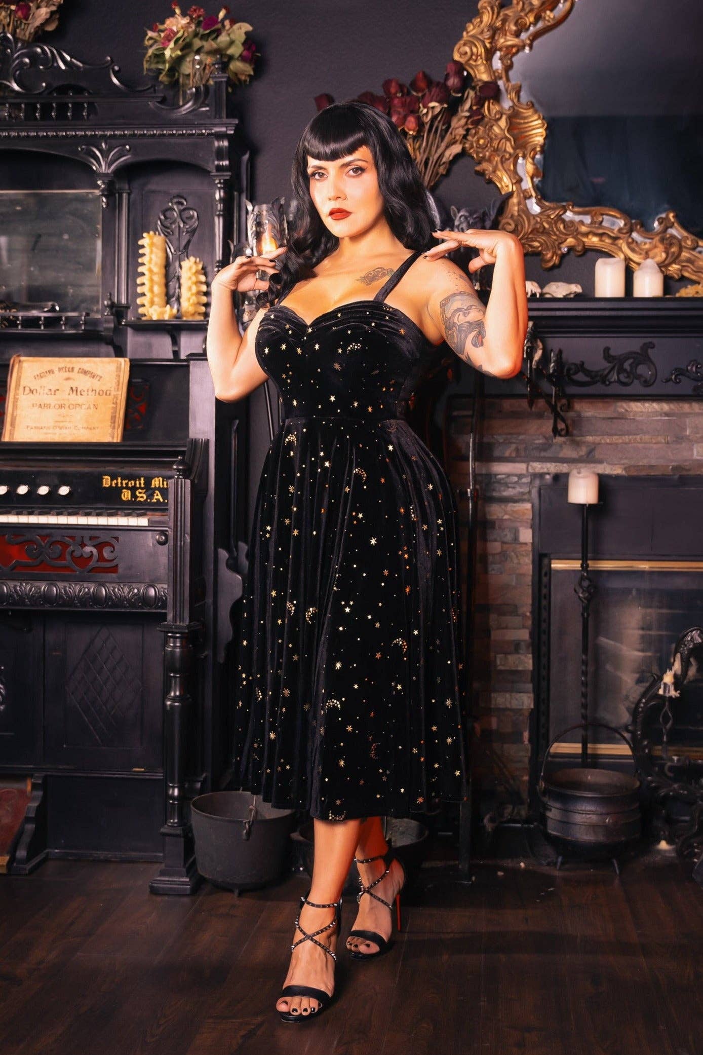 ARADIA BY ELLE REBEL LUNAR LUXE VELVET DRESS