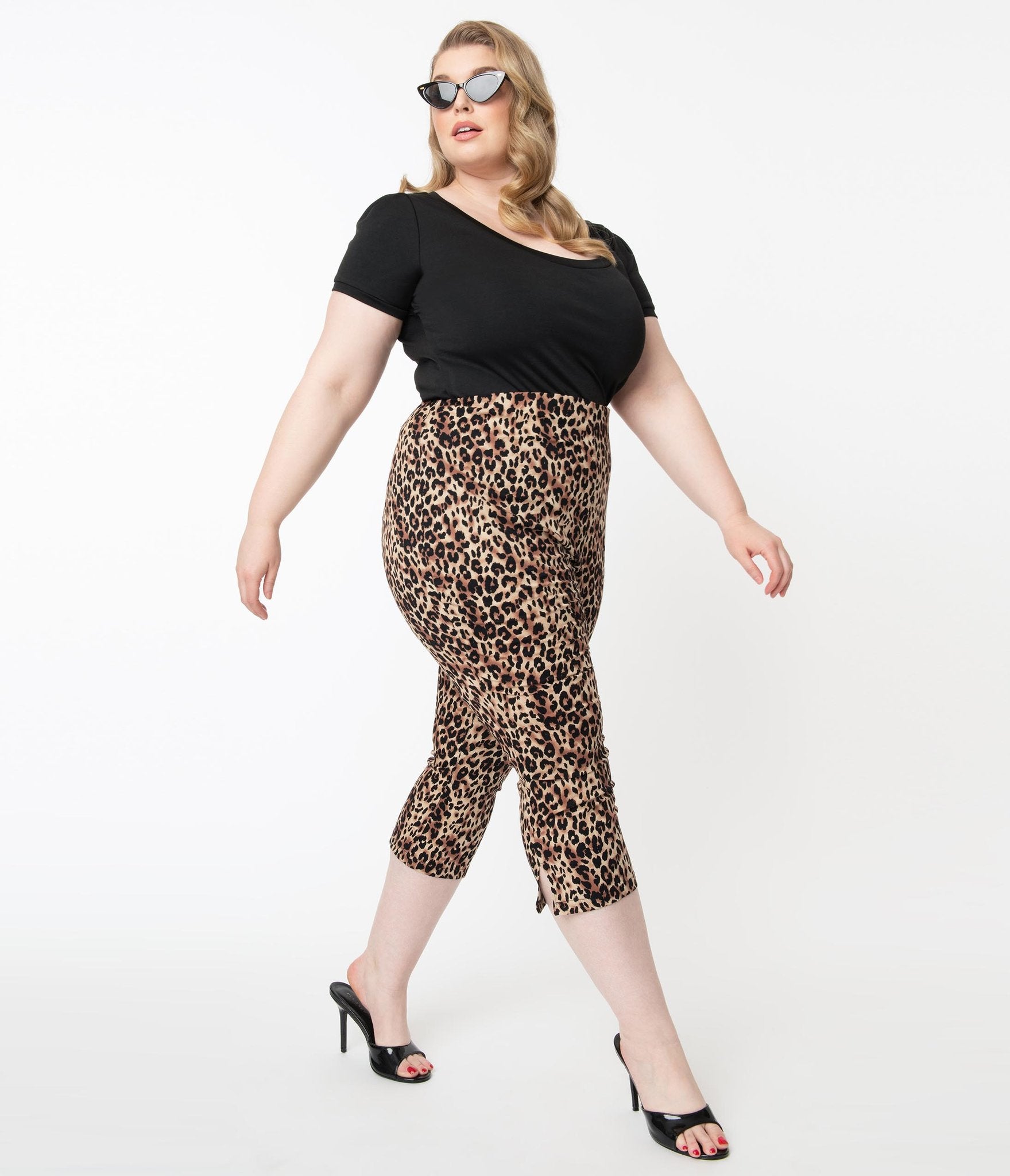 Animal print hot sale capri leggings